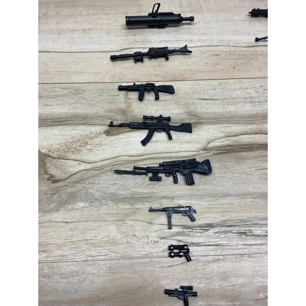 Military Action Figures Accessries Weapons Lot Of 24